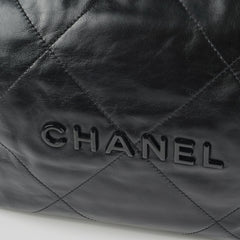Chanel Small 22 Bag So black