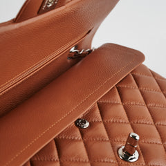 Chanel Classic Flap M/L Caramel
