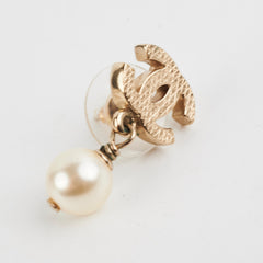 Chanel CC Gold Pearl Drop Earrings Costume Jewellery