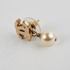 Chanel CC Gold Pearl Drop Earrings Costume Jewellery