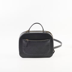 Chanel vanity quited CC black