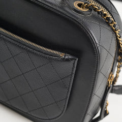 Chanel vanity quited CC black