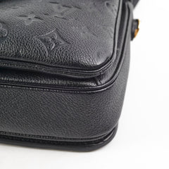 Louis Vuitton Metis Pochette Black