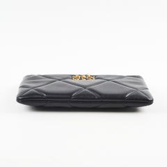 Chanel 19 O Case Black 30 Series