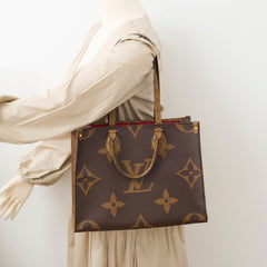 Louis Vuitton On The  Go MM Monogram