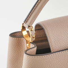 Louis Vuitton Capucines MM Taupe Galet