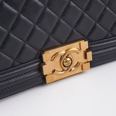 Chanel Old Medium Boy Black