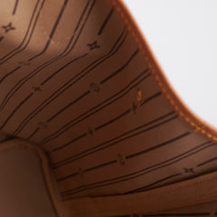 Louis Vuitton Neverfull Monogram MM
