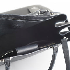 Louis Vuitton Lock Me Black