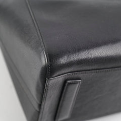Givency Medium Pebbled Leather Antigona Black