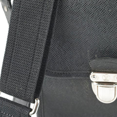 Louis Vuitton Men's Messenger Bag Black