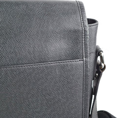 Louis Vuitton Men's Messenger Bag Black