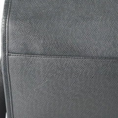 Louis Vuitton Men's Messenger Bag Black