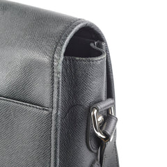 Louis Vuitton Men's Messenger Bag Black