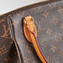 Louis Vuitton Turenne MM Monogram