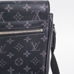 Louis Vuitton Damier Ebene Messenger Black
