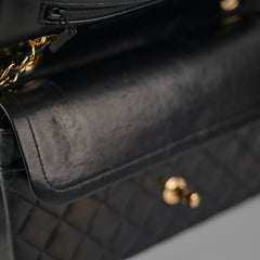 Chanel Vintage Classic Flap M/L Lambskin Black - Series 7