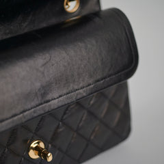 Chanel Vintage Classic Flap M/L Lambskin Black - Series 7