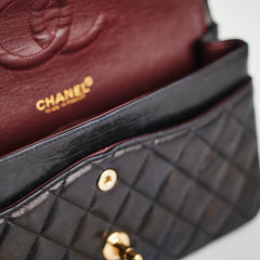 Chanel Vintage Classic Flap M/L Lambskin Black - Series 7