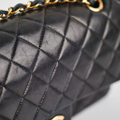 Chanel Vintage Classic Flap M/L Lambskin Black - Series 7