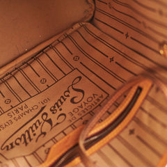 Louis Vuitton Neverfull MM Monogram