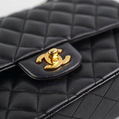Chanel Medium/Large Classic Flap Black Lambskin