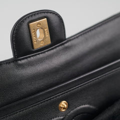 Chanel Medium/Large Classic Flap Chevron