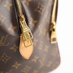 Louis Vuitton Marais Bag Monogram MM