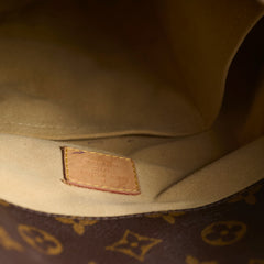 Louis Vuitton Artsy MM Monogram