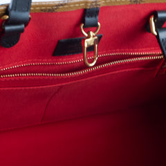Louis Vuitton On The Go MM Monogram Microchip
