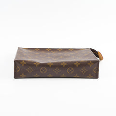 Louis Vuitton Monogram Pouch Toiletry 26