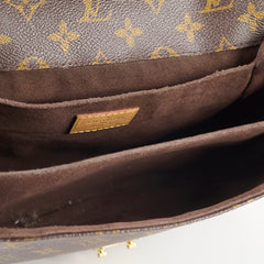 Louis Vuitton Pochette Metis Monogram