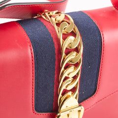 Gucci Sylvie Medium Chain Bag Red