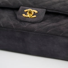Chanel Vintage Chevron Suede Medium Black Classic Flap