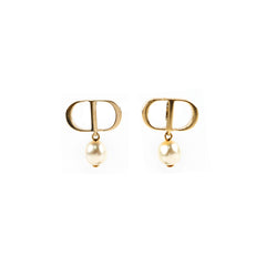 Christian Dior Earring with Pearl