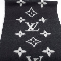Louis Vuitton Giant Monogram Reykjavik Scarf Black