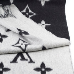 Louis Vuitton Giant Monogram Reykjavik Scarf Black