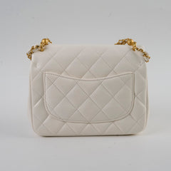 Chanel Square Seasonal Pearl Flap White Lambskin (microchip)
