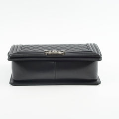 Chanel Old Medium Boy Black
