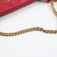 Gucci GG loge Pouch With Chain Red