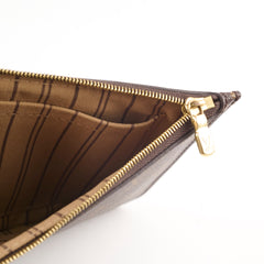 Louis Vuitton Flat Pouch Clutch Monogram