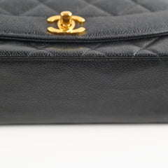 Chanel Vintage Medium Caviar Diana Bag Black