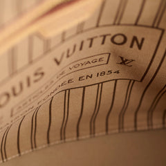 Louis Vuitton Neverfull MM Monogram Microchip