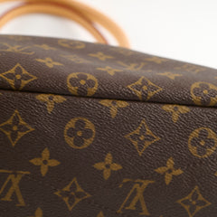 Louis Vuitton Pallas MM Monogram