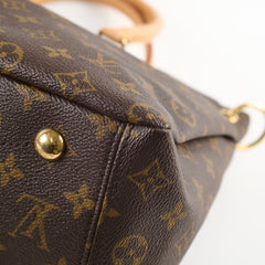 Louis Vuitton Pallas MM Monogram
