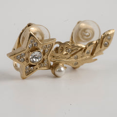 Chanel Plated Strass & Faux Pearl CC Earcuff Clip On Earrings