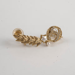 Chanel Plated Strass & Faux Pearl CC Earcuff Clip On Earrings