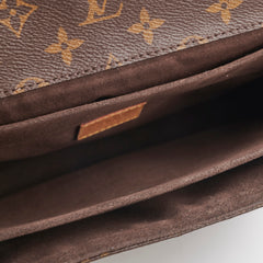 Louis Vuitton Pochette Metis