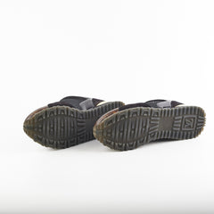 Louis Vuitton Neo Run Away Size 39 Sneakers