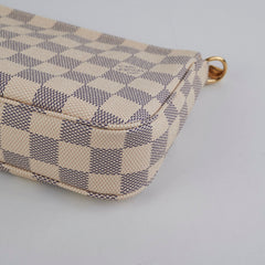 Louis Vuitton Pochette Accessories Damier Azur